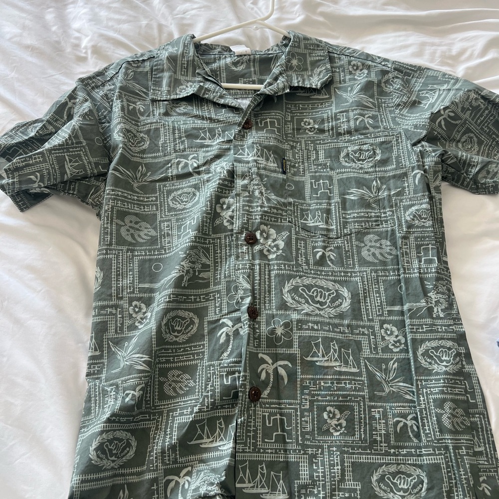 Hawaiian shirt